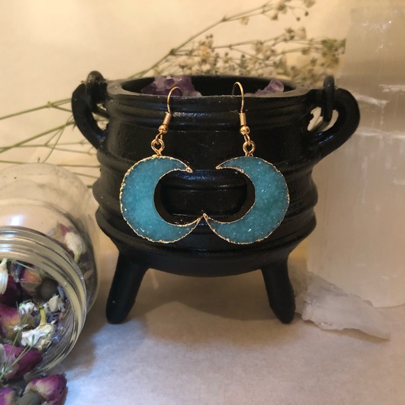 Pastel Druzy Resin Crescent Moon Earrings - Picture 7 of 8